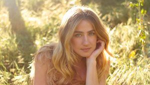 Image of INGRID ANDRESS - NOWHERE ELSE TO GO TOUR